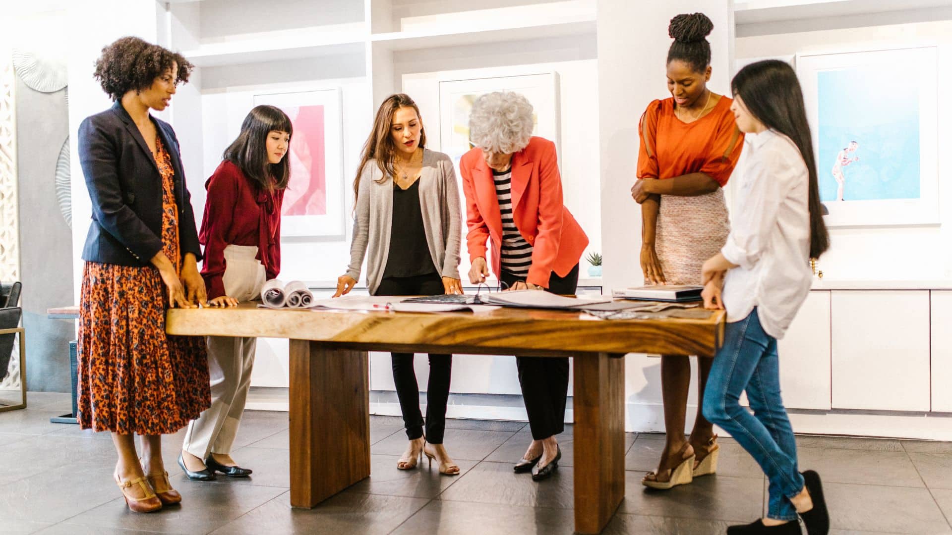 celebración día de la mujer en empresas